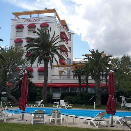 Hotel Silvi Silvi Marina Buitenkant foto
