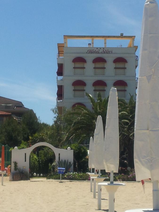 Hotel Silvi Silvi Marina Buitenkant foto