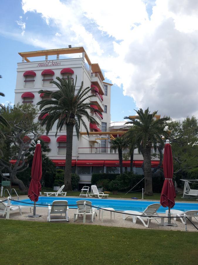 Hotel Silvi Silvi Marina Buitenkant foto
